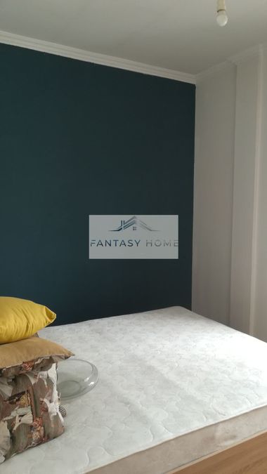 Photo 320164325