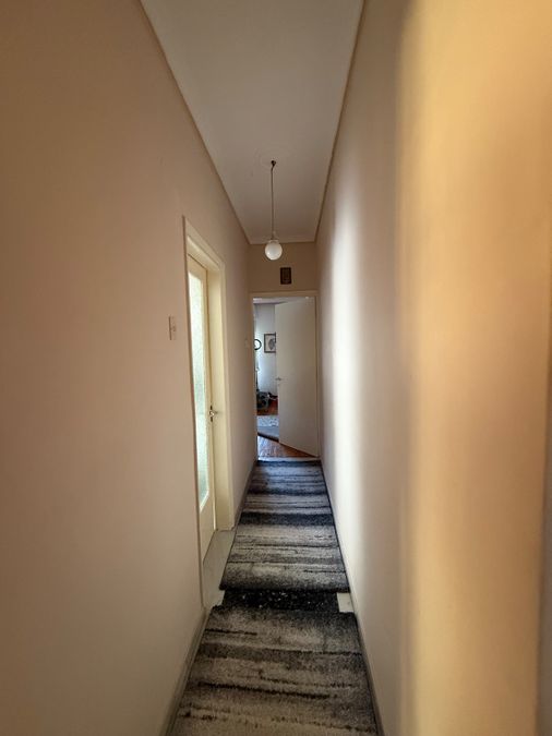 Photo 320594042