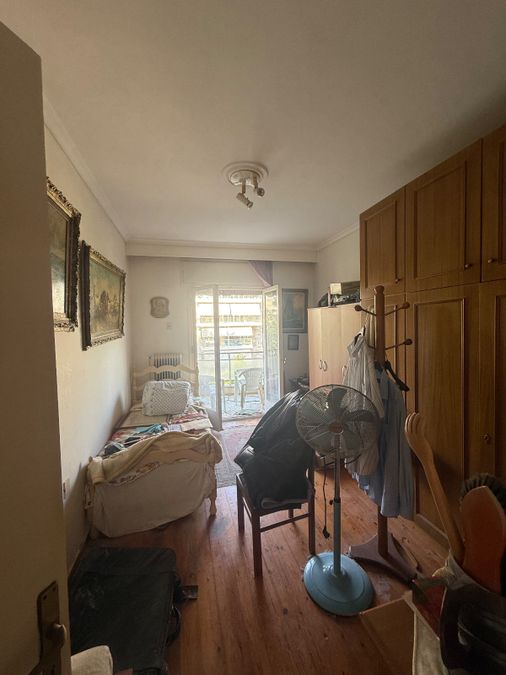 Photo 320594087