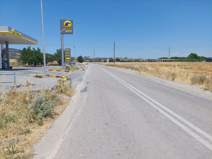 Photo 321036371