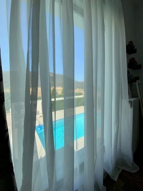 Photo 321085502