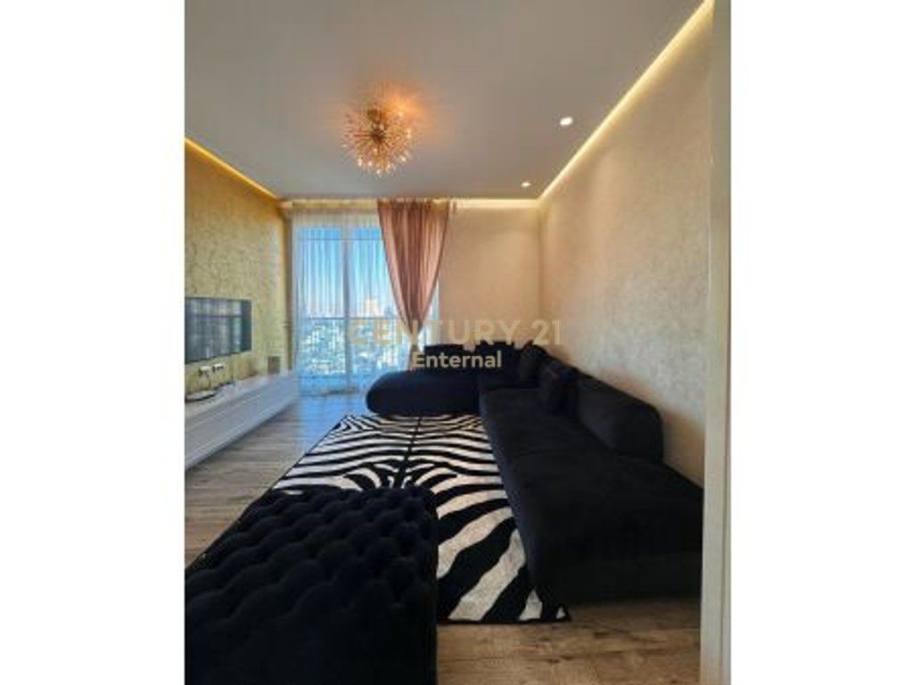 Apartament me qira Ambasador 3