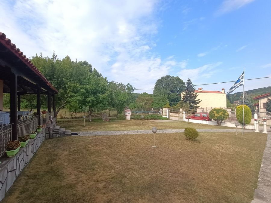 Photo 322302986