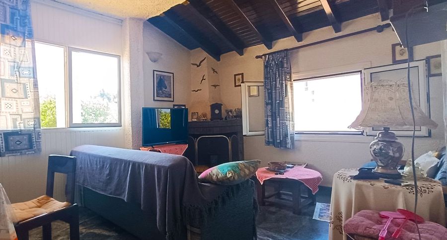Photo 322584806