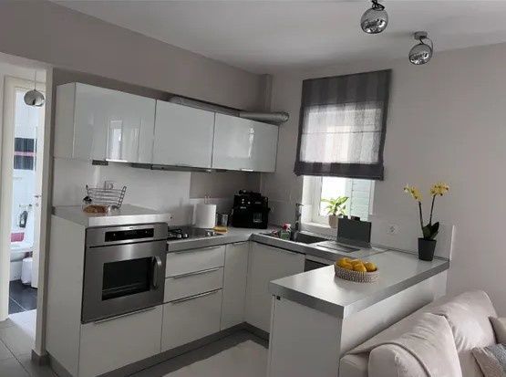 Photo 322876679
