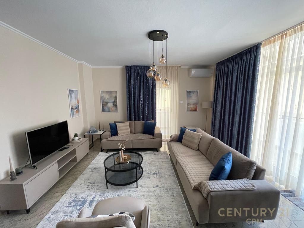 Apartament me qira Bllok