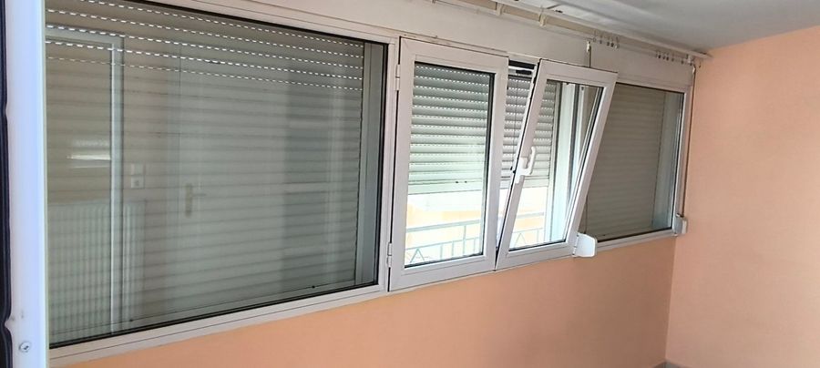 Photo 322966817