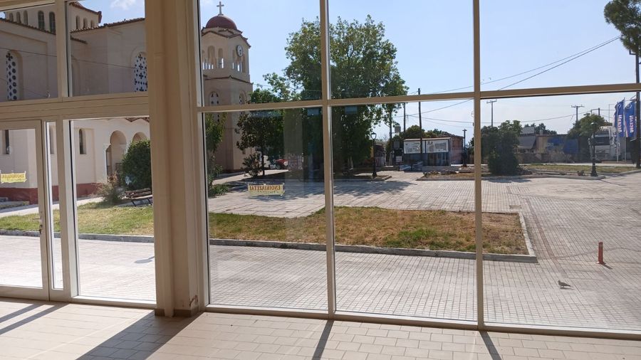 Photo 323906102