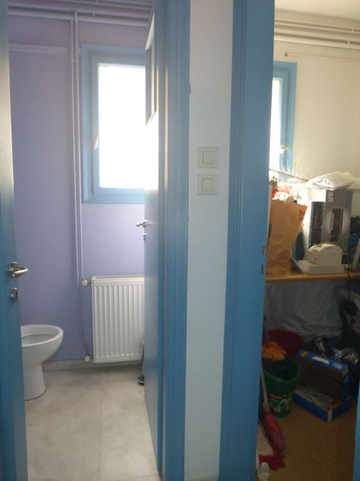 Photo 323907662