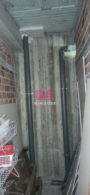 Photo 324438143