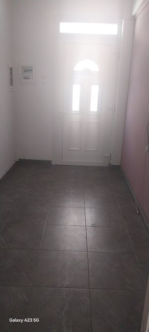 Photo 324612737