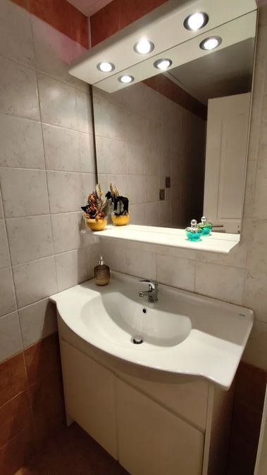 Photo 324724208