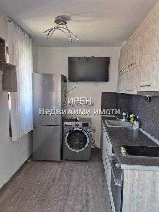 Снимка 324979865