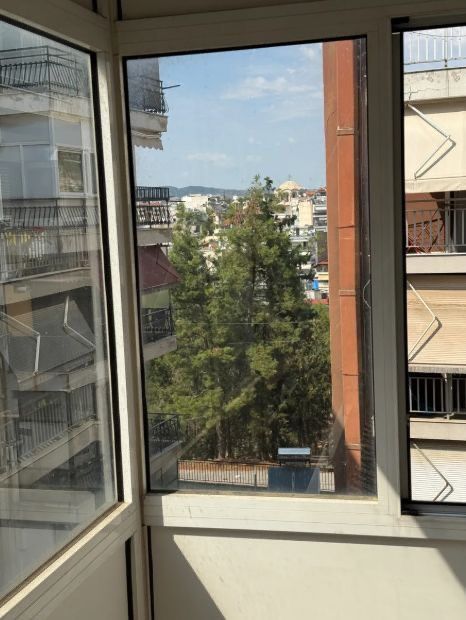 Photo 325106177
