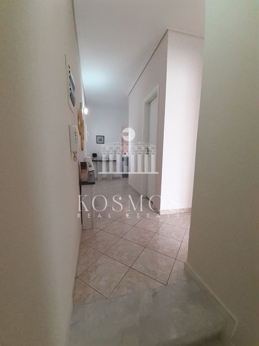 Photo 325278833