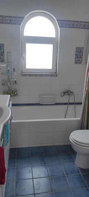 صورة فوتوغرافية 325617155