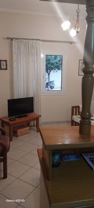 Photo 325887851