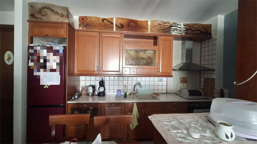 Photo 326221535