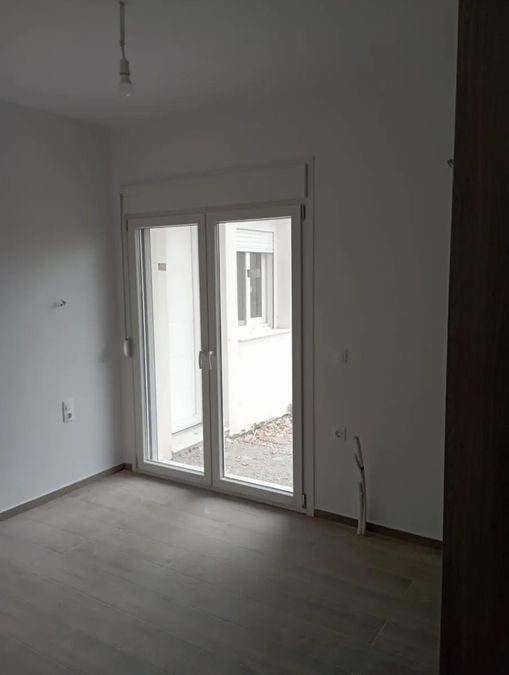 Photo 326285999