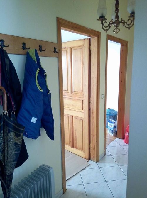 Photo 326327585