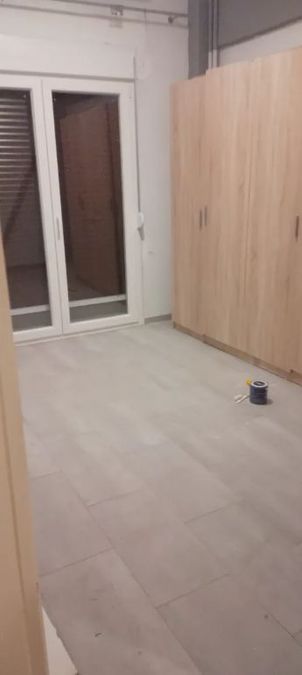 Photo 326672456
