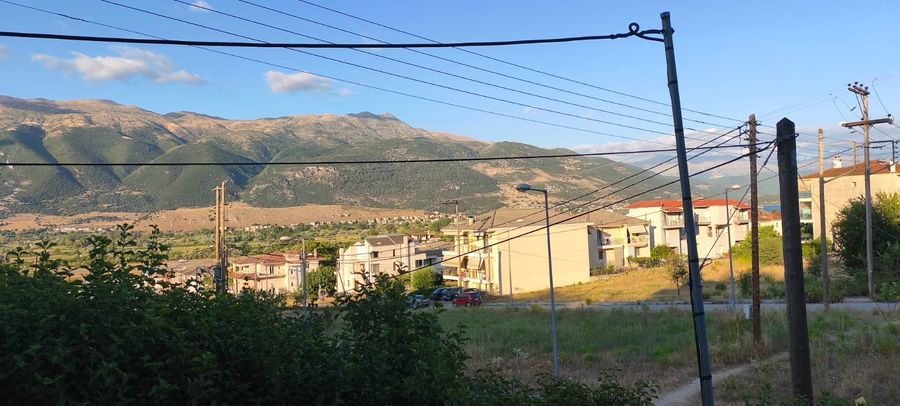 Photo 327031211
