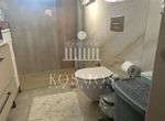 Photo 327248567