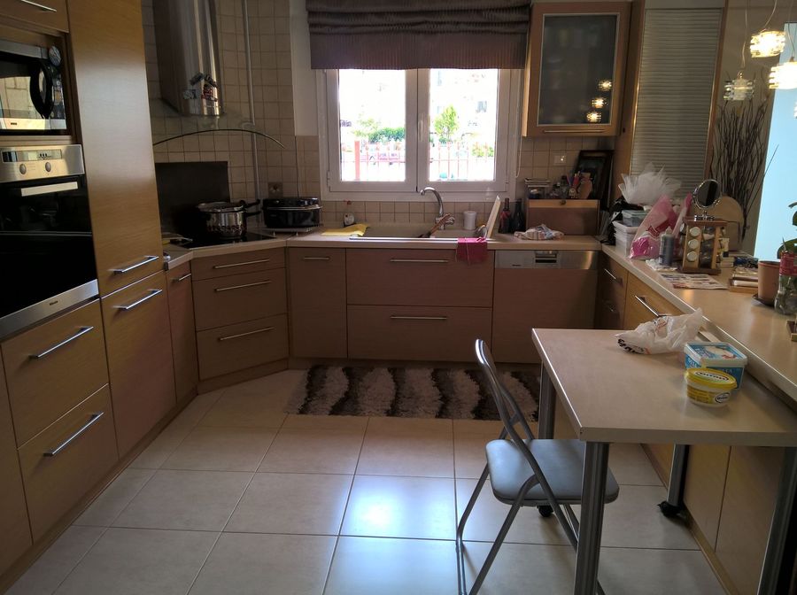 Photo 327288722