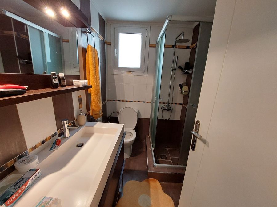 Photo 327289853