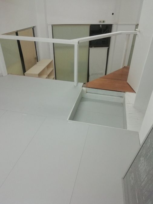 Photo 327541457