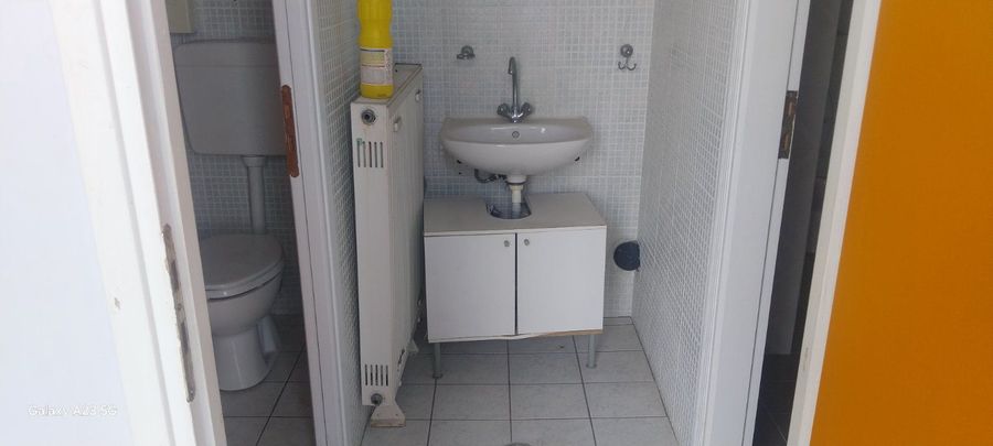 Photo 327547412