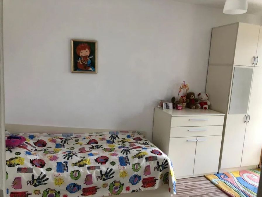 Снимка 327865190