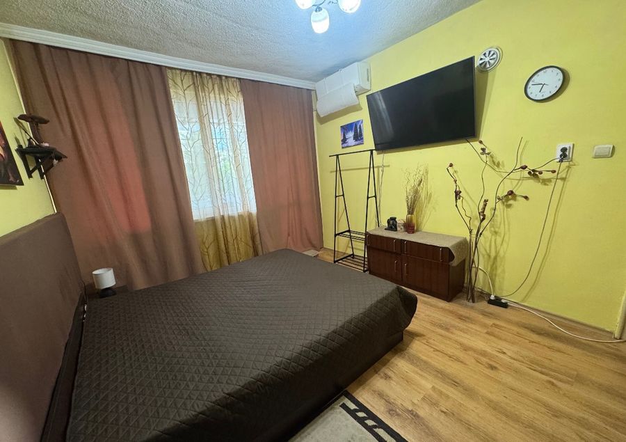 Снимка 327934178