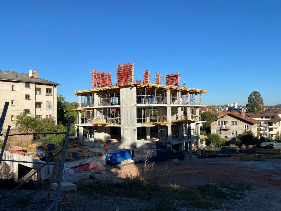 Снимка 328084022