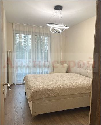 Снимка 328397135