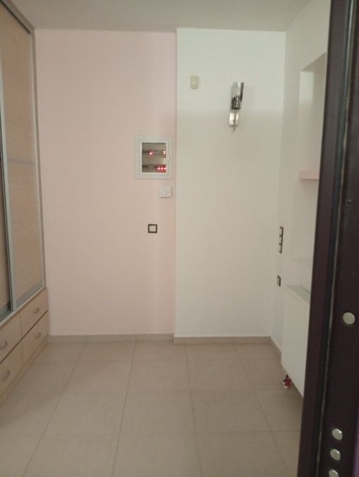 Photo 328546916