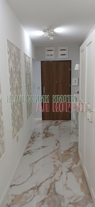 Снимка 328683488