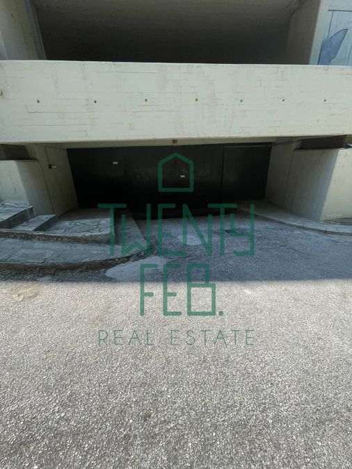 Photo 328783034