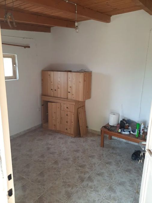 Photo 328831490