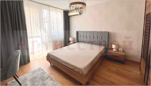 Снимка 328859543