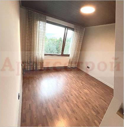 Снимка 328957709