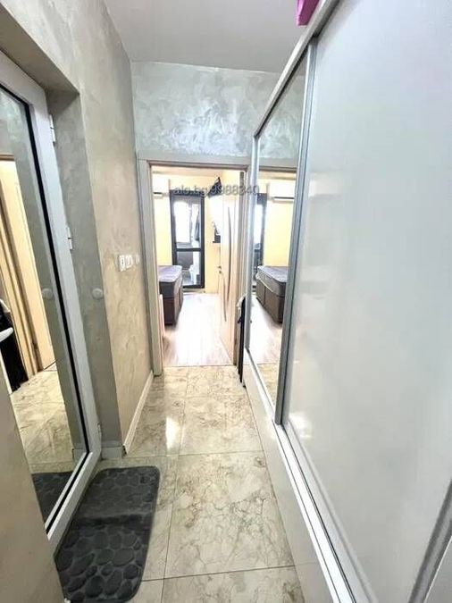 Снимка 329580809