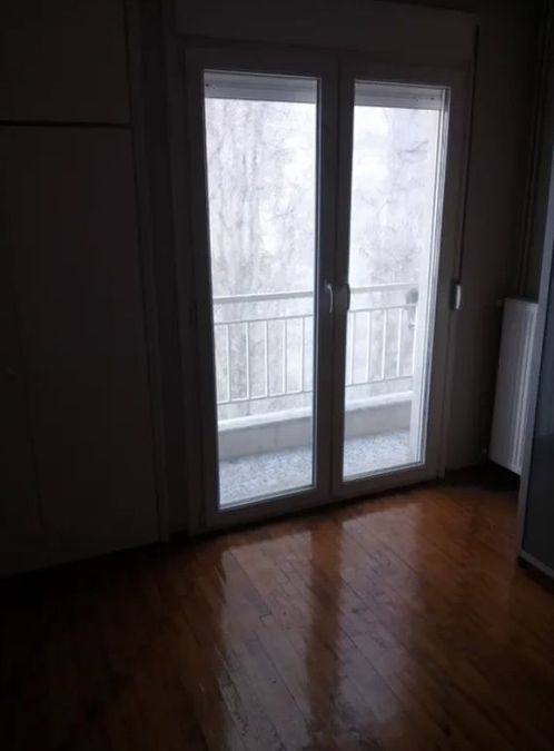 Photo 329614823