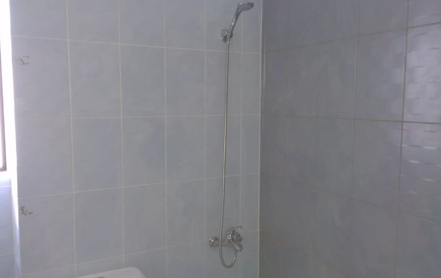 Photo 329719394