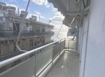 Photo 329824841