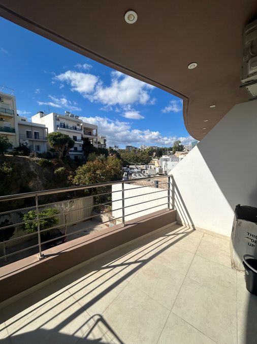 Fotografías 329927861