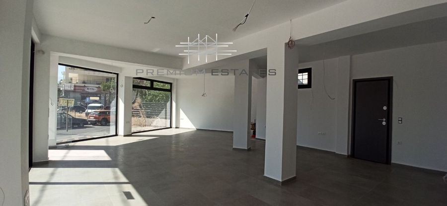 Photo 329996120
