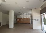 Photo 329998181