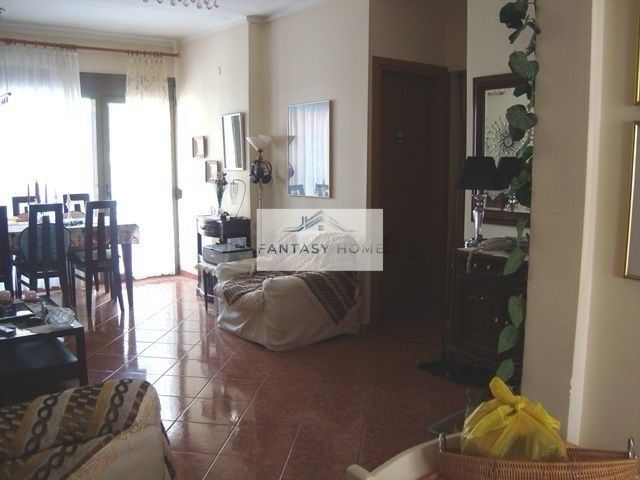 Photo 330159020