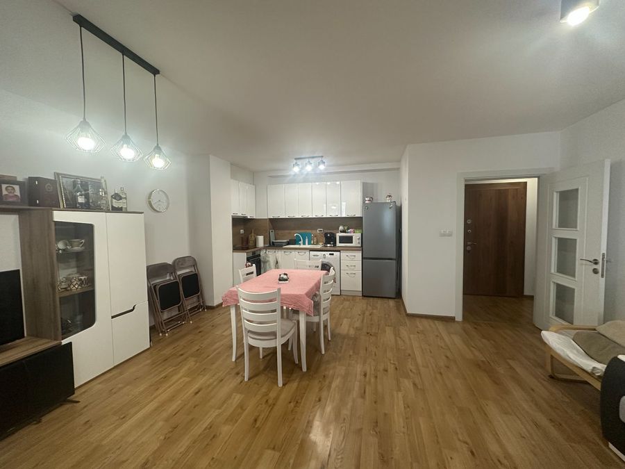 Снимка 330173012